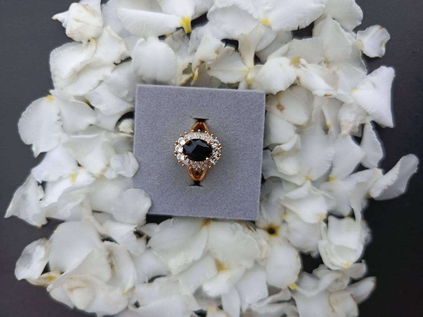 Elegant Ring For Caual Wear